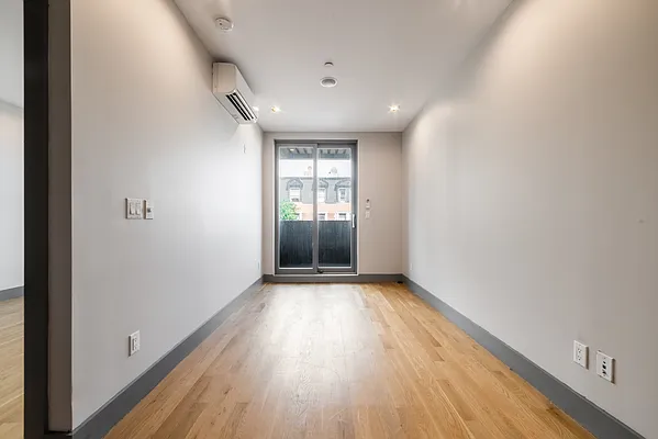 Rented by Joel Scharf, LREB | media 32