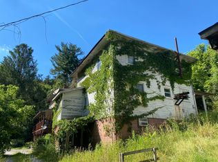 1795 River Rd, Morgantown, WV 26501