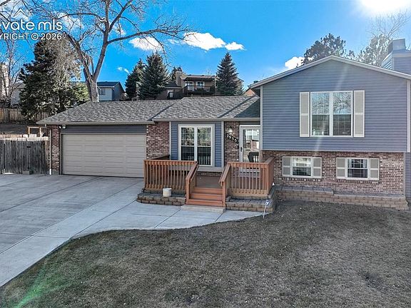 3rd image of 2955 Reuben Dr