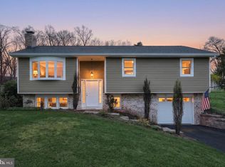 100 Bunker Hill Rd, New Cumberland, PA 17070