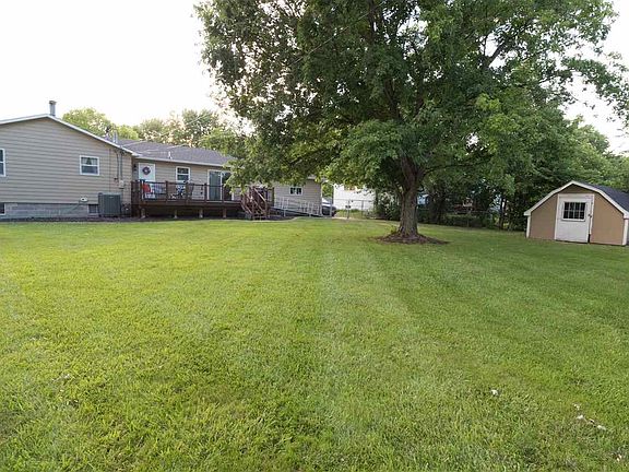 2nd image of 1117 10th Ave