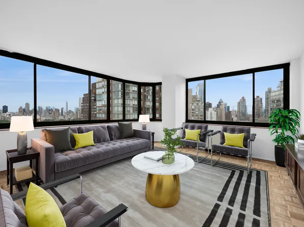 2000 Broadway image 1 of 20