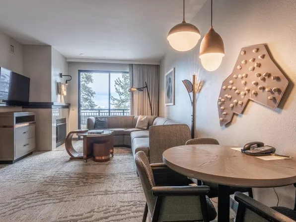 50 Hillside Dr #223, Mammoth Lakes, CA 93546