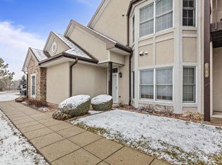 6752 S 34th St, Franklin, WI 53132