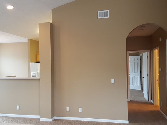 2nd image of 9370 Western Ave APT 101