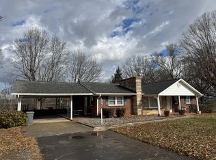 375 Holly Mountain Farm Rd, Wilkesboro, NC 28697