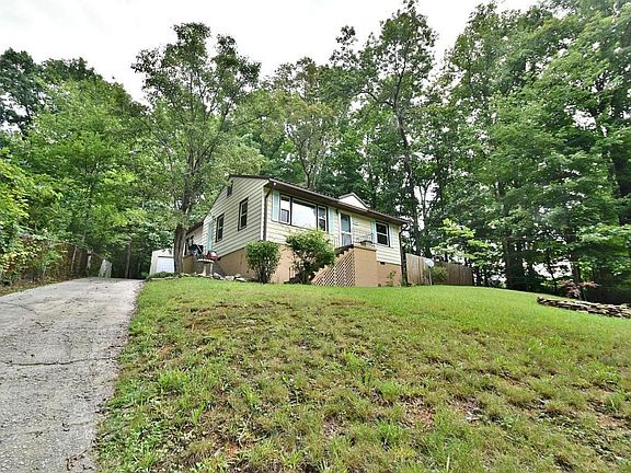 2nd image of 1804 Houstonia Dr