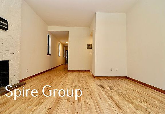 4th image of 457 W 50th St APT 1W