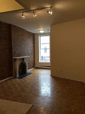 Rented by NauCorp Properties | media 10