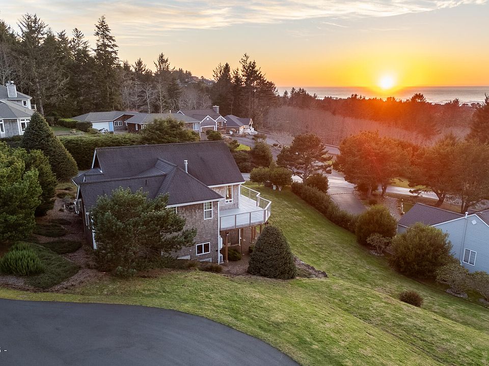 1st image of 5950 Pacific Overlook Dr