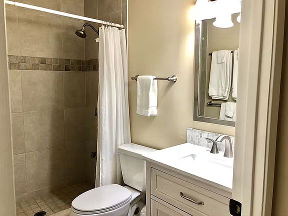 5th image of 57-068 Eleku Kuilima Pl APT 167