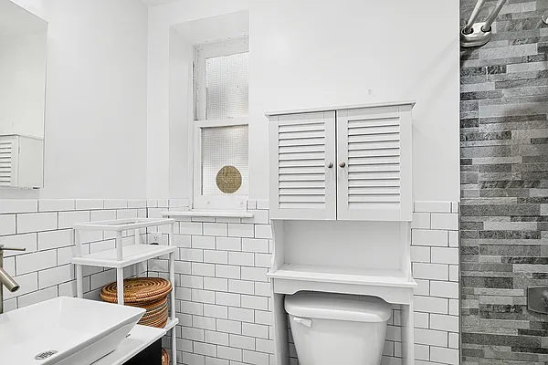 Rented by Compass | media 8