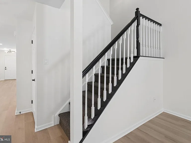 771 Barton Run Blvd — Photo 6