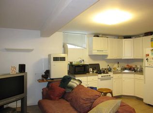 139 Crafts St #A, Newtonville, MA 02460
