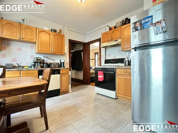 550 Washington St #2, Boston, MA 02111