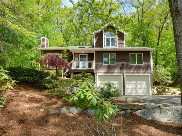 75 Downey St, Hopkinton, MA 01748