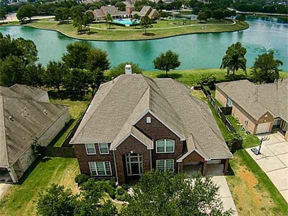 4th image of 11122 Hundred Bridge Ln