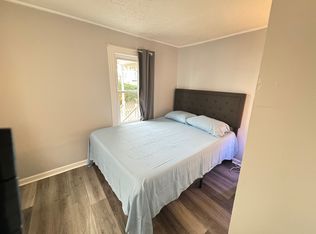 211 E Mulberry St #2, Bloomington, IL