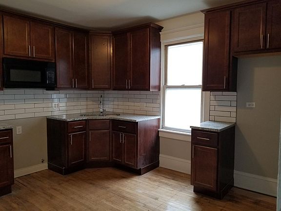 3rd image of 5218 S Lockwood Ave #2F