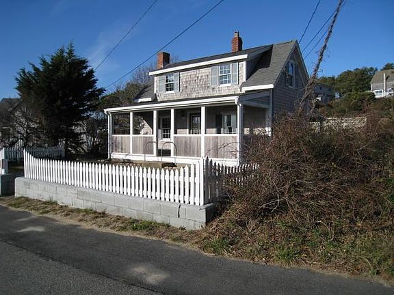 2nd image of 18 Pleasant Point Landing