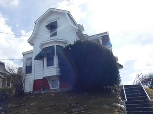 86 Hollingsworth St, Lynn, MA 01902