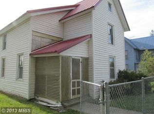 203 Caroline Ave, Ridgely, MD 21660