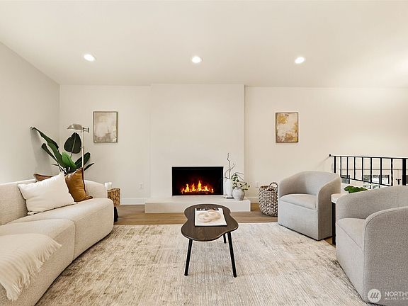5th image of 12544 25th Avenue NE