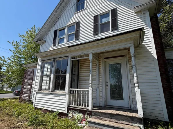 43 Washburn Street, Caribou, ME 04736