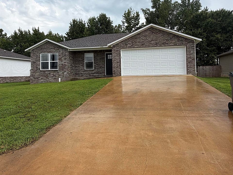 1st image of 108 Formon Dr