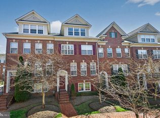 2141 Red Vine Dr, Vienna, VA 22182