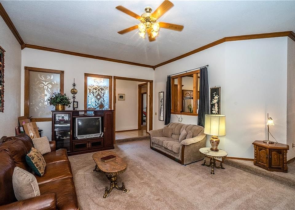2nd image of 5228 SE 87th St