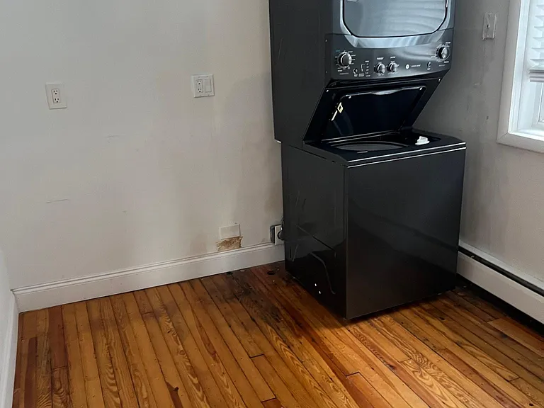 126 N Portland Ave #1 — Photo 9