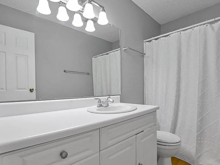 3124 Castlebrook Ave — Photo 6