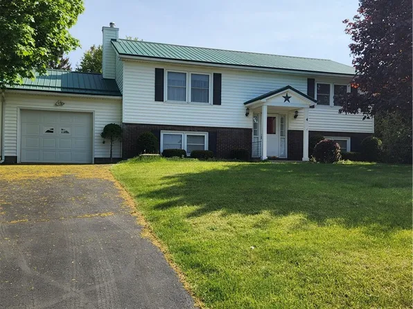 4 Northridge Dr, Arkport, NY 14807
