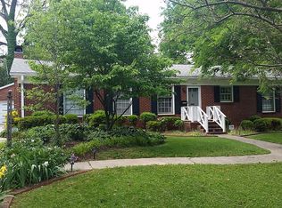 1209 Barkley Rd, Charlotte, NC 28209