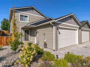 416 S Kansas Loop, East Wenatchee, WA 98802