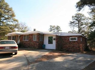 843 Ridge Rd, Fayetteville, NC 28311