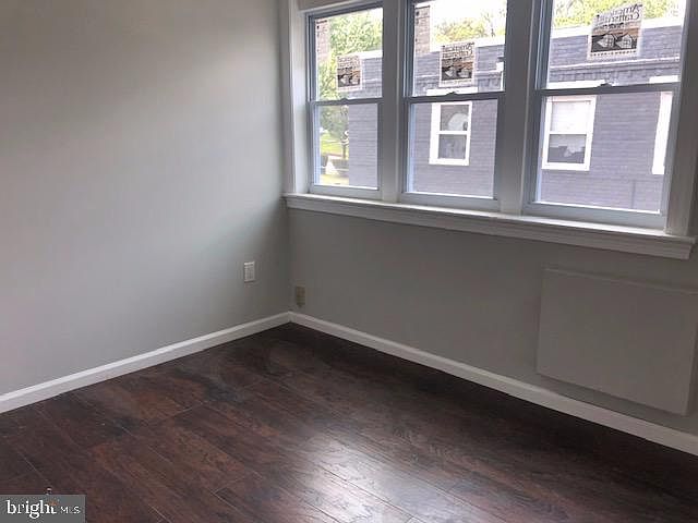 2nd image of 4612 Hillside Rd SE APT 4