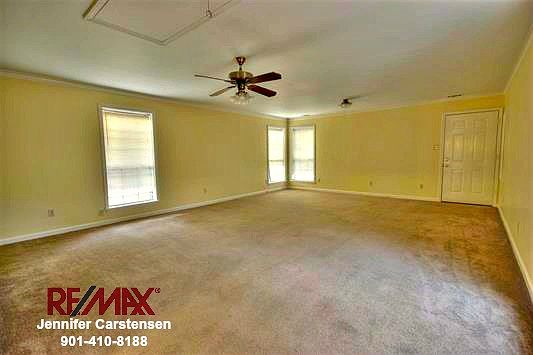 4th image of 2741 Bragg Ln