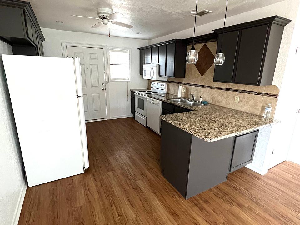 1st image of 1019 Presidio Ave