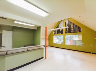 317 E 3rd St, Mount Vernon, NY 10553