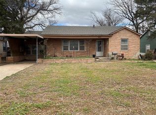 905 Hickory St, Altus, OK 73521