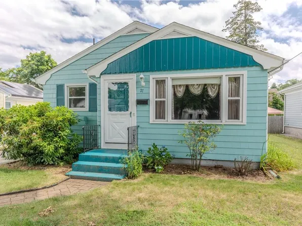 27 Minnesota St, Providence, RI 02904