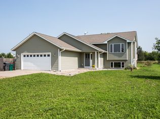 1195 120th St, Roberts, WI 54023