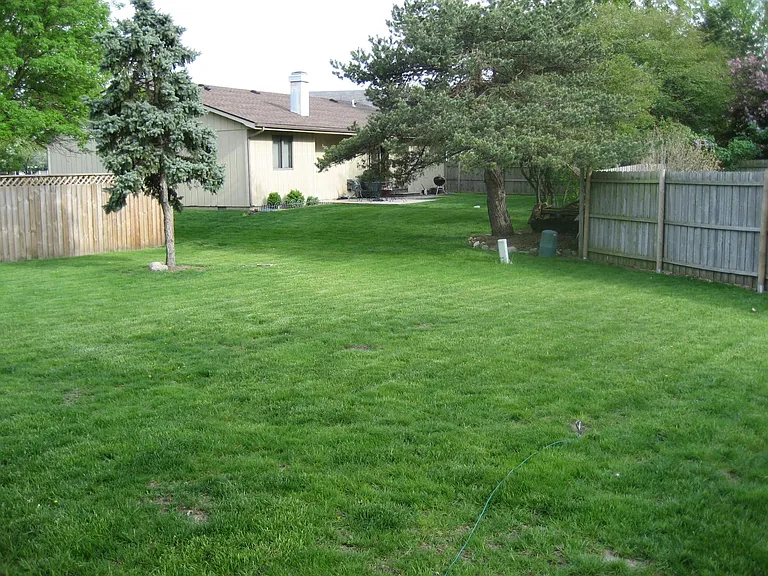 2007 Sumac Dr — Photo 8