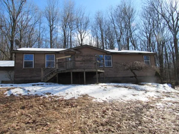 763 W Mountain View Rd, Acme, PA 15610