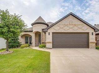 6328 Red Cliff Dr, Fort Worth, TX 76179