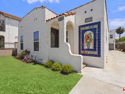 1236 S Mullen Ave, Los Angeles, CA, 90019