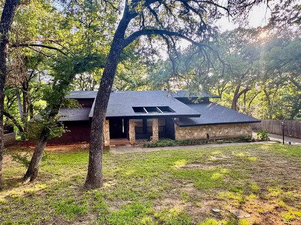 2000 Mill Creek Dr, Arlington, TX 76010