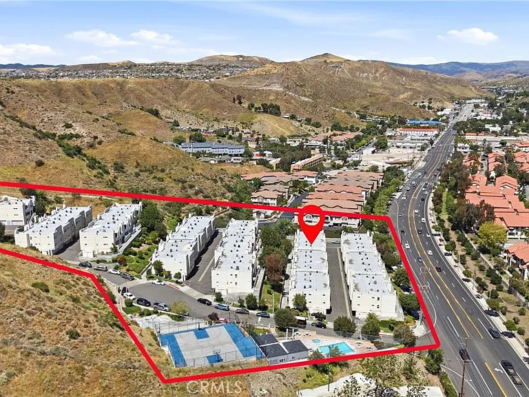 18209 Sierra Hwy #30 — Photo 45